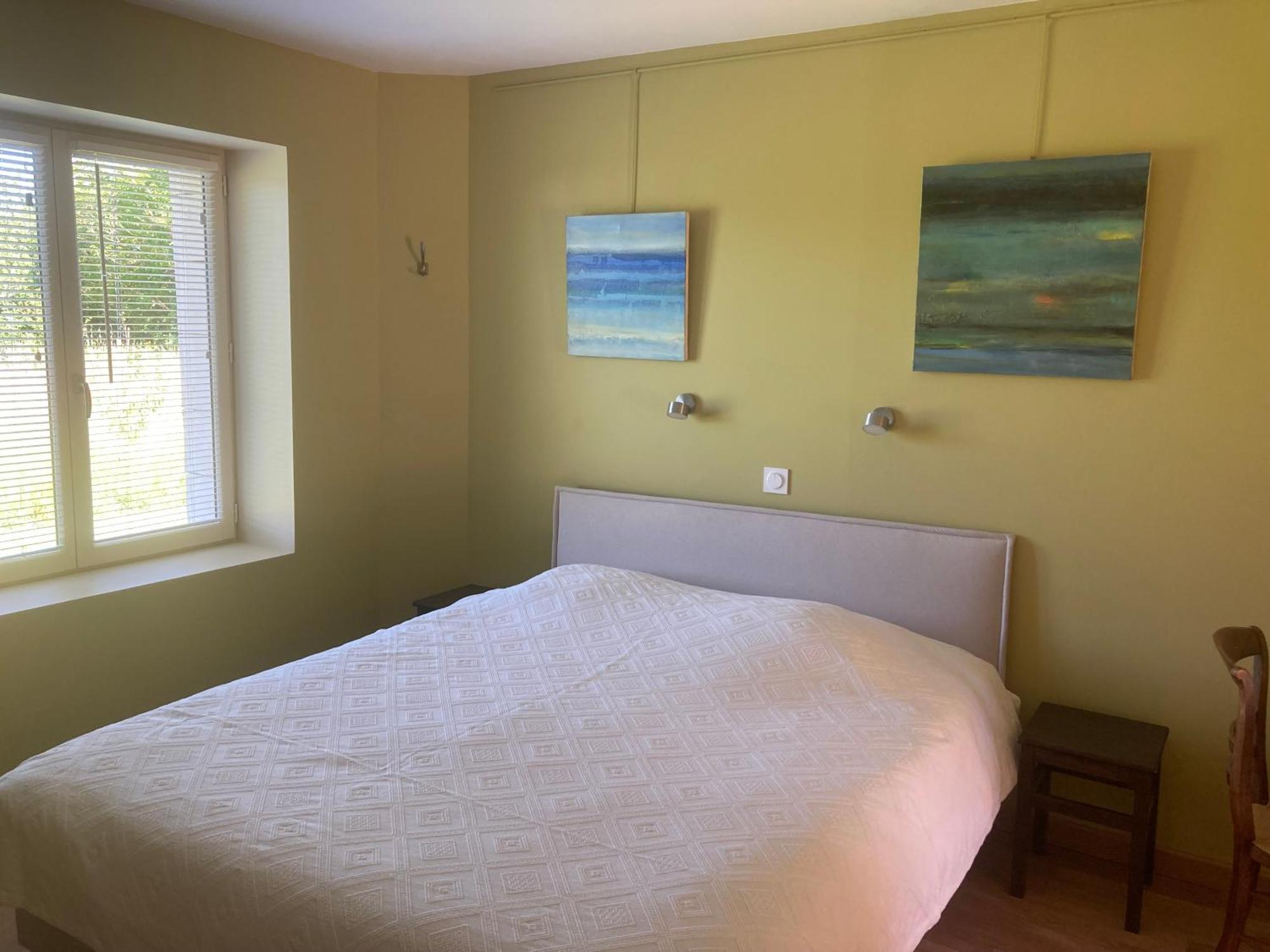 Chez Anne - Chambre Avec Salle De Bain Privative Menetou-Couture Exterior photo